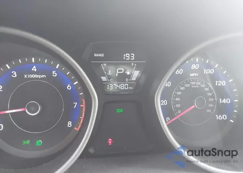 2015 Hyundai Elantra Se z USA, uszkodzony, nr VIN KMHDH4AE2FU393895